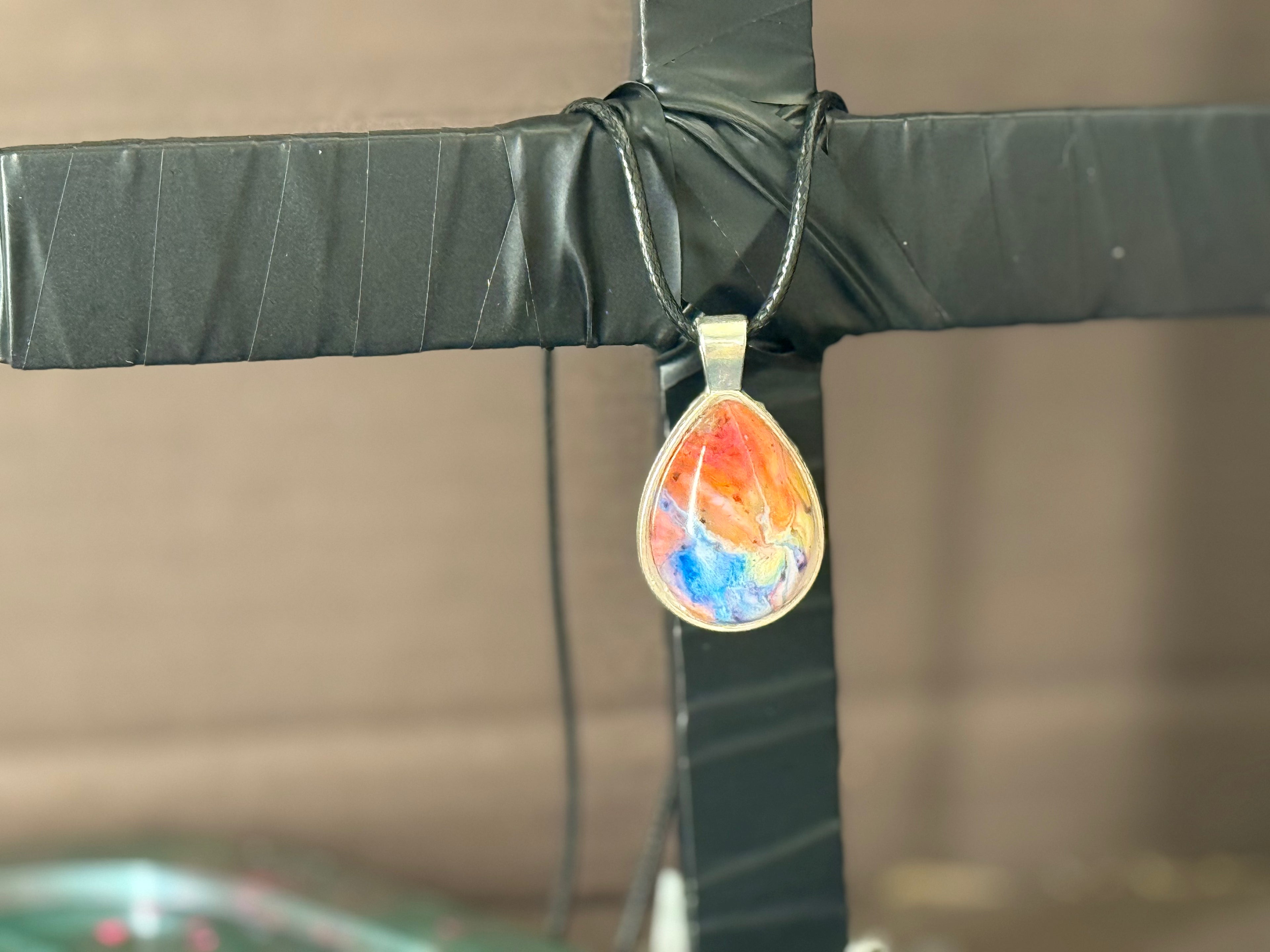 Sunset Ocean Teardrop Resin Necklace - Orange Blue