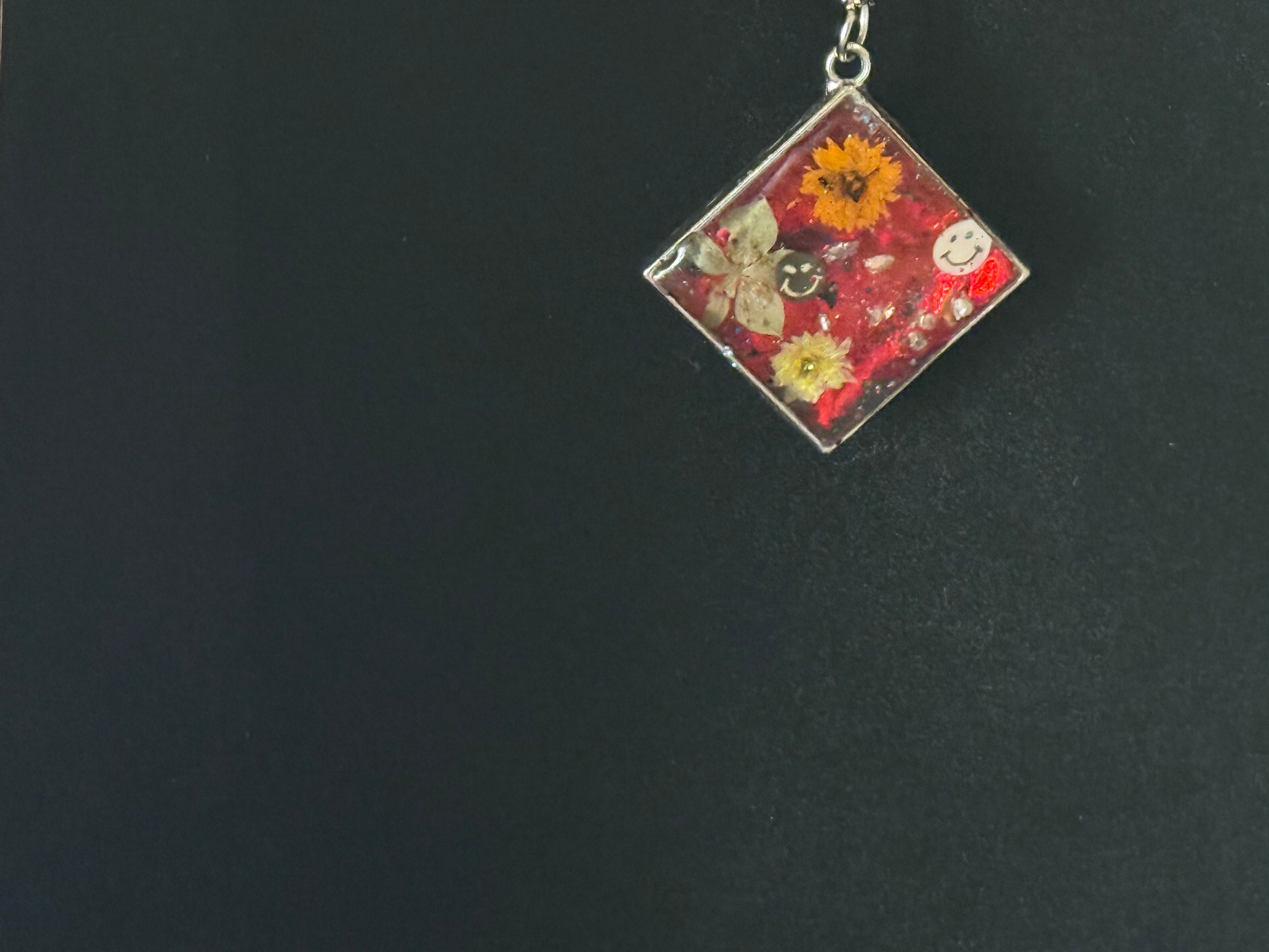 Red Glitter Floral Diamond Resin keychain