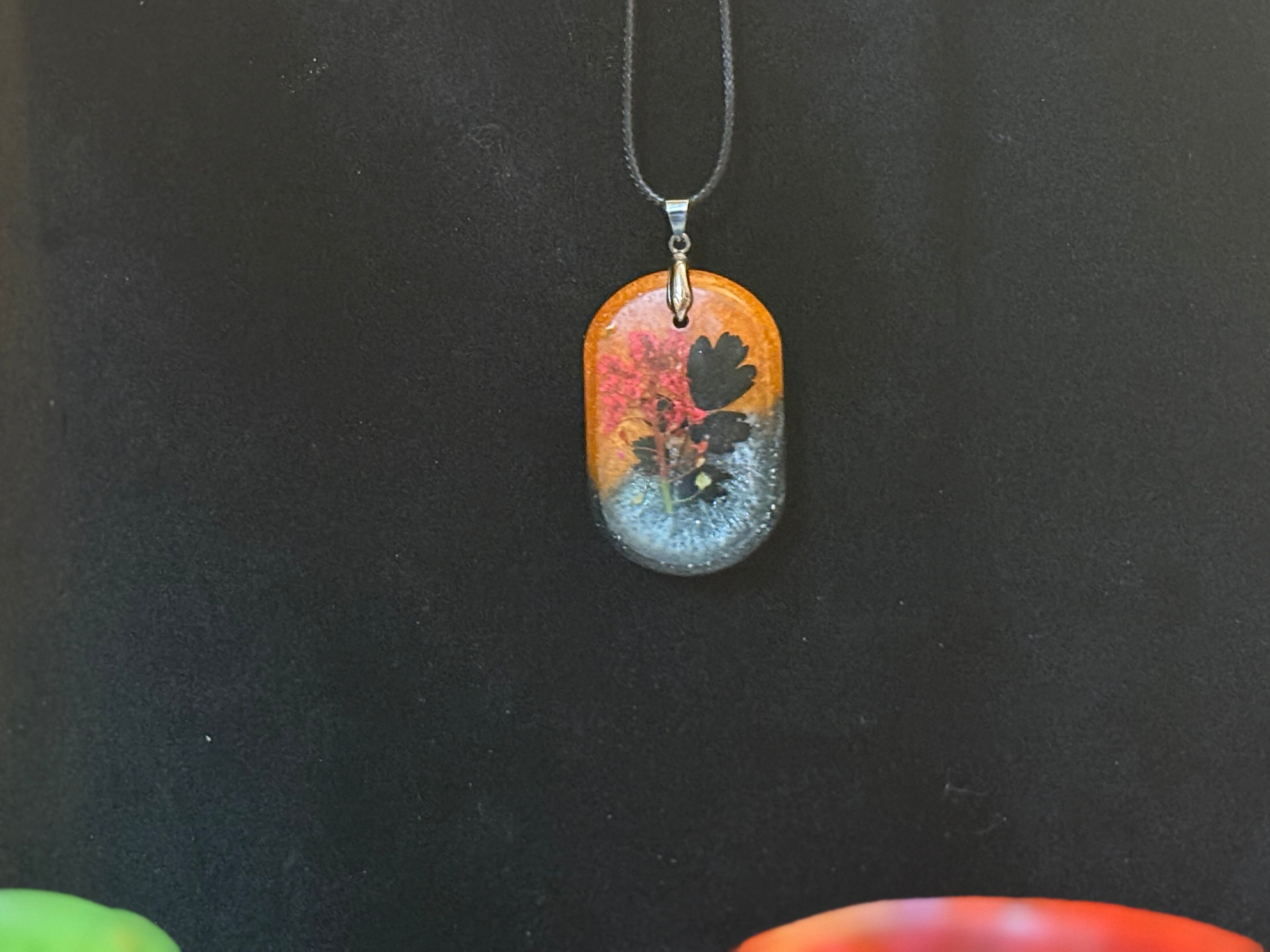 Autumn Botanical Dog Tag Resin Necklace - Leaf Flower
